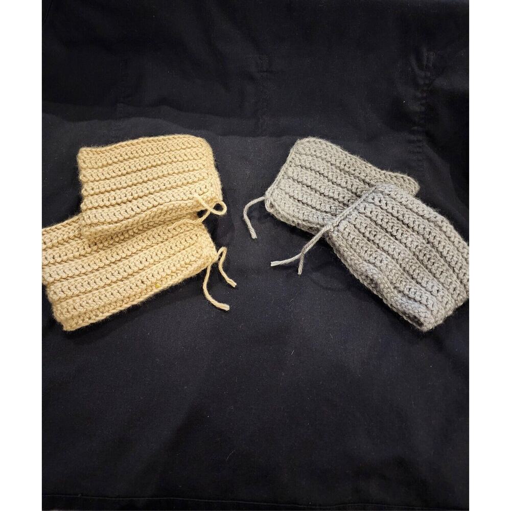 Womens 2 Pair (4) Knit Crochet Boot Cuffs Toppers Winter Warmers Tan And Gray - Picture 3 of 3